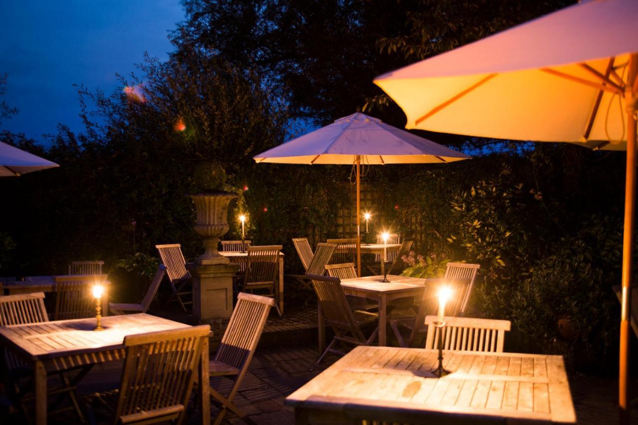 The Three Chimneys Country Pub 호텔 Biddenden 외부 사진